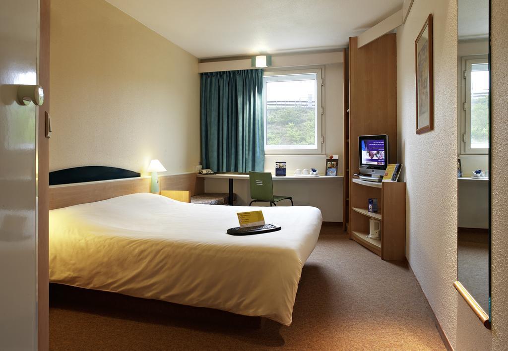 Ibis Chesterfield North - Barlborough Eksteriør billede