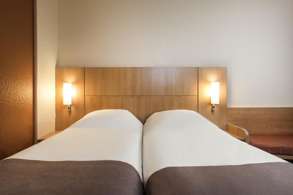Ibis Chesterfield North - Barlborough Eksteriør billede